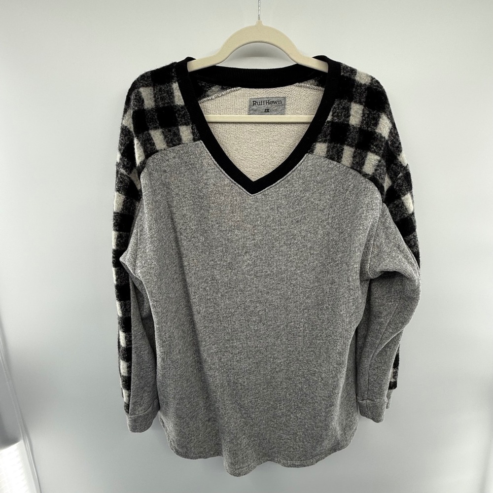 Ruff Hewn‎ Women's 2X Gray Plaid Wool Blend V-Neck Pullover Sweater Plus Size